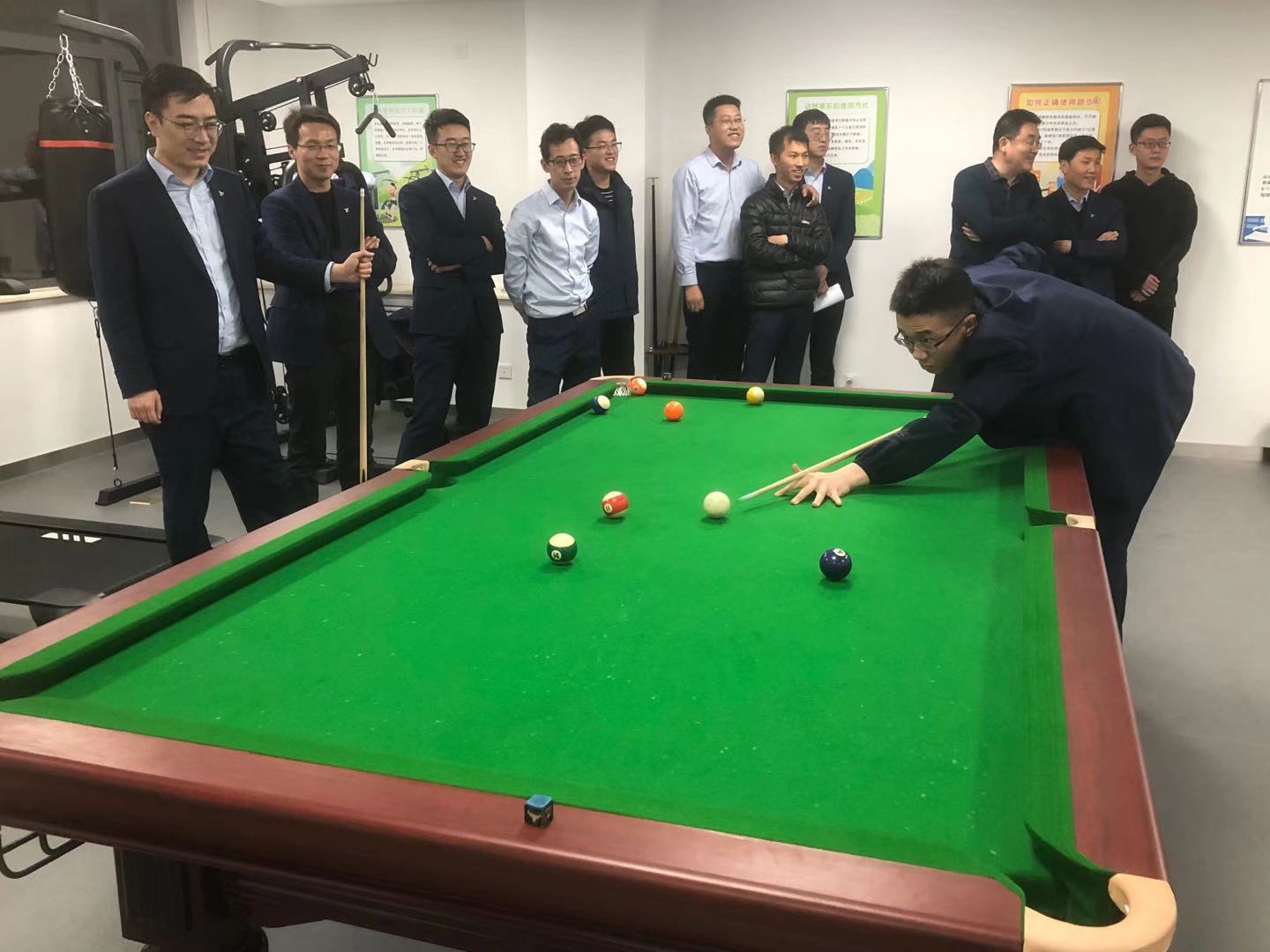 泓源公司舉辦“慶元旦、迎新春”職工乒乓球臺(tái)球比賽(圖3)